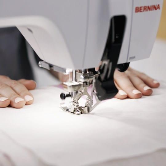 Pre-Loved BERNINA 570QE Sewing Machine