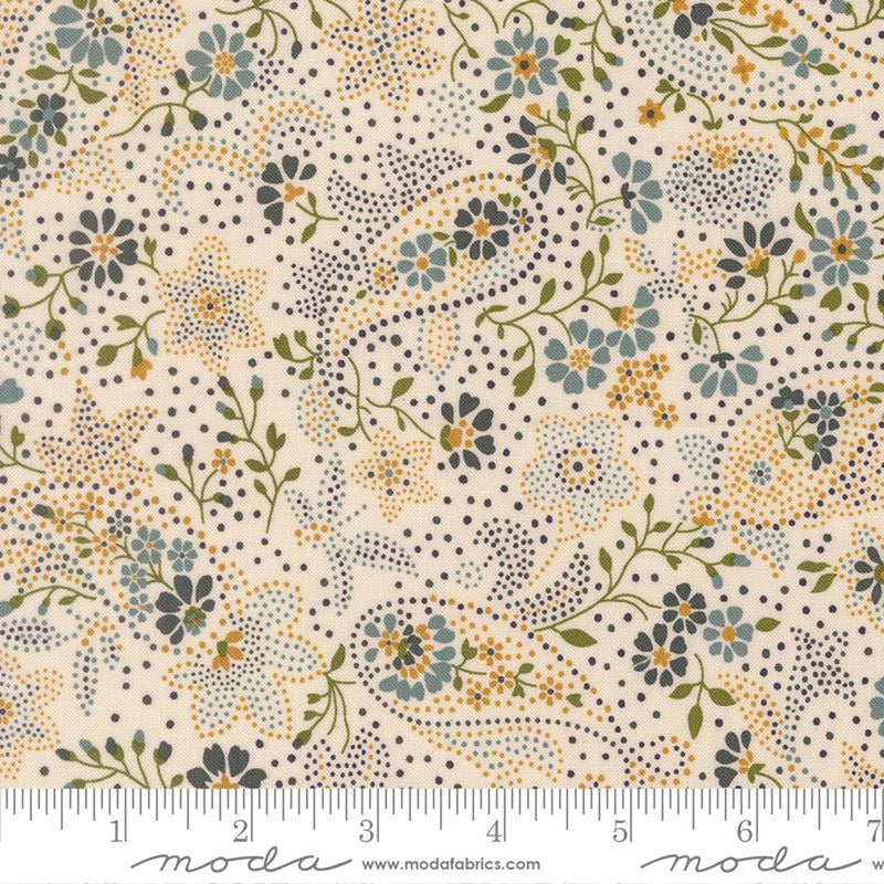 Chelsea Garden Bohemian Flare Paisley - Porcelain Peacock