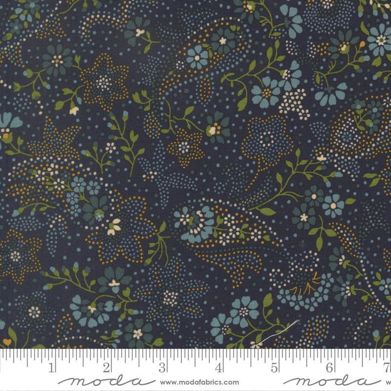 Chelsea Garden Bohemian Flare Paisley - Midnight Drizzle
