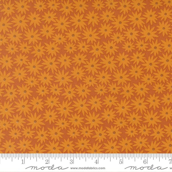 Scenery by Elizabeth Hartman - Sedum Small Floral - Rusty