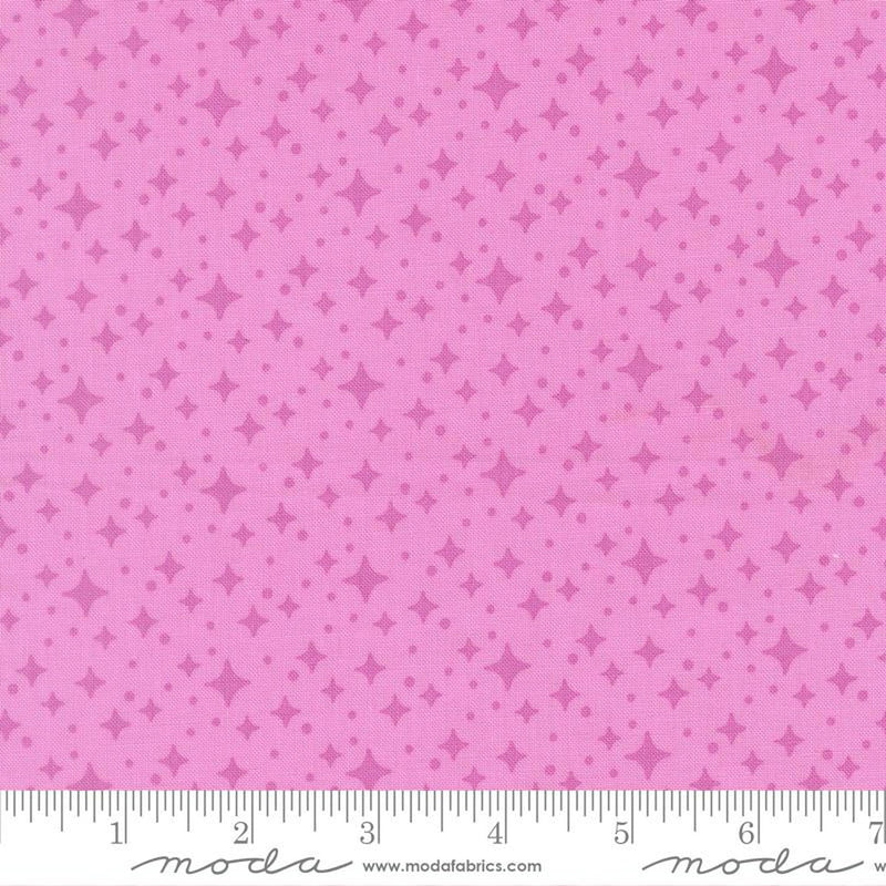 Scenery by Elizabeth Hartman - Starlight Blenders - Sweet Pea