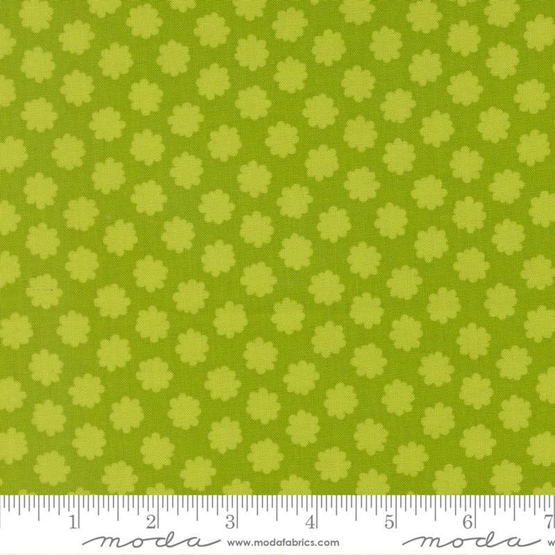 Scenery by Elizabeth Hartman - Puffball Small Floral - Lime