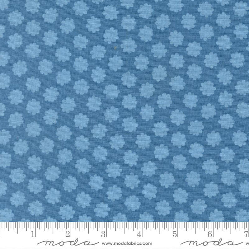 Scenery by Elizabeth Hartman - Puffball Small Floral - Coastal