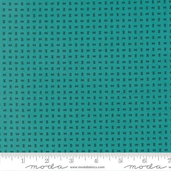Scenery by Elizabeth Hartman - Spools Blenders - Turquoise