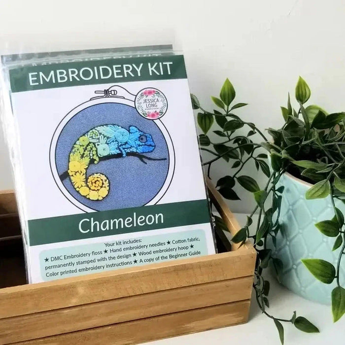 Chameleon Embroidery Kit