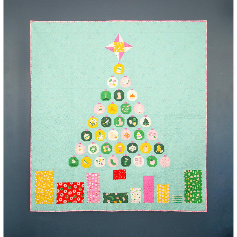 Merry Baubles Quilt Kit - 62"x72"