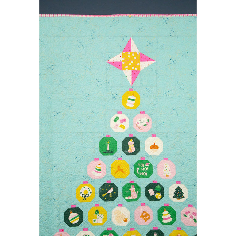 Merry Baubles Quilt Kit - 62"x72"