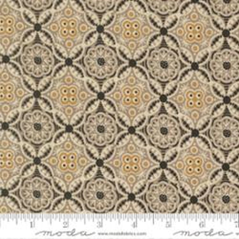 Posh Filigree Damask Medallion Onyx Noir