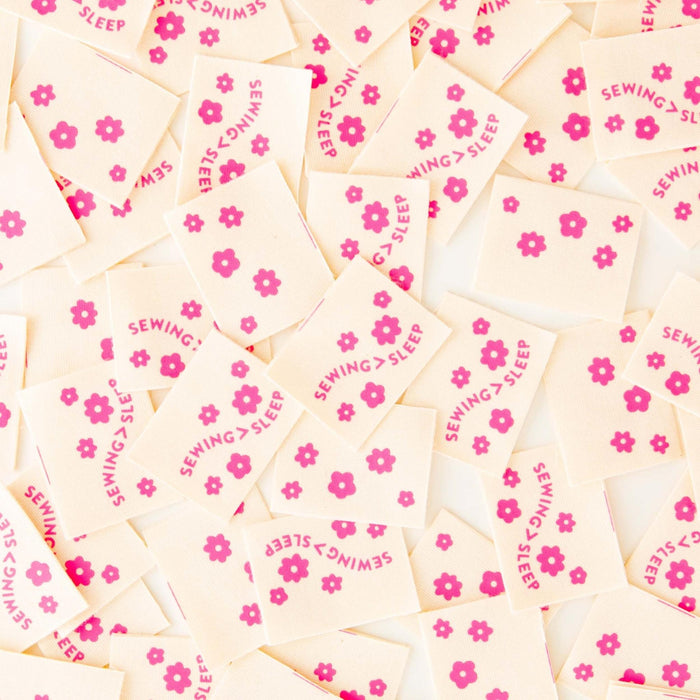 Quilt Label - Sarah Hearts | Sleep Pink