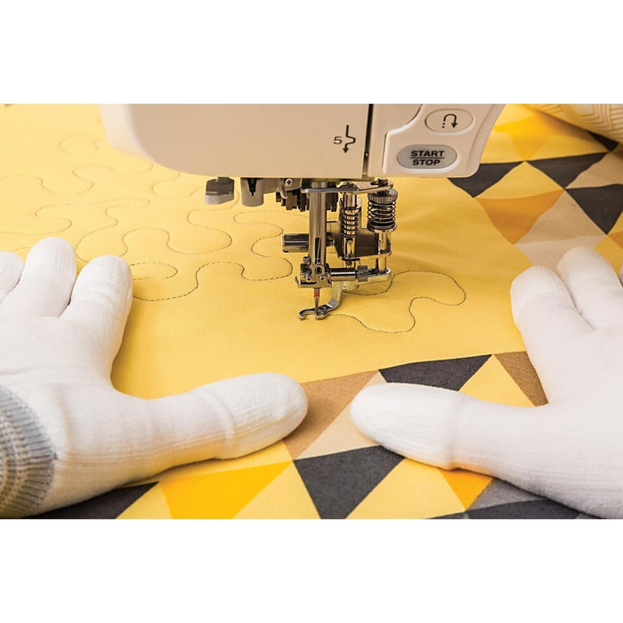 The Ultimate Guide to Free-Motion Quilting with Angela Walters